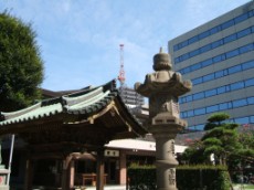 Toyokawa Inari Shrine